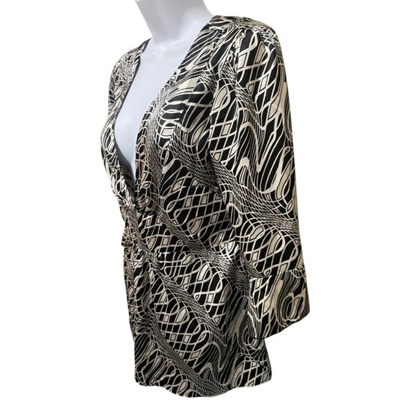 Moonlight Babydoll Top M Black White Geometric 3/4 Bell Sleeve Whimseygoth - Picture 6 of 15